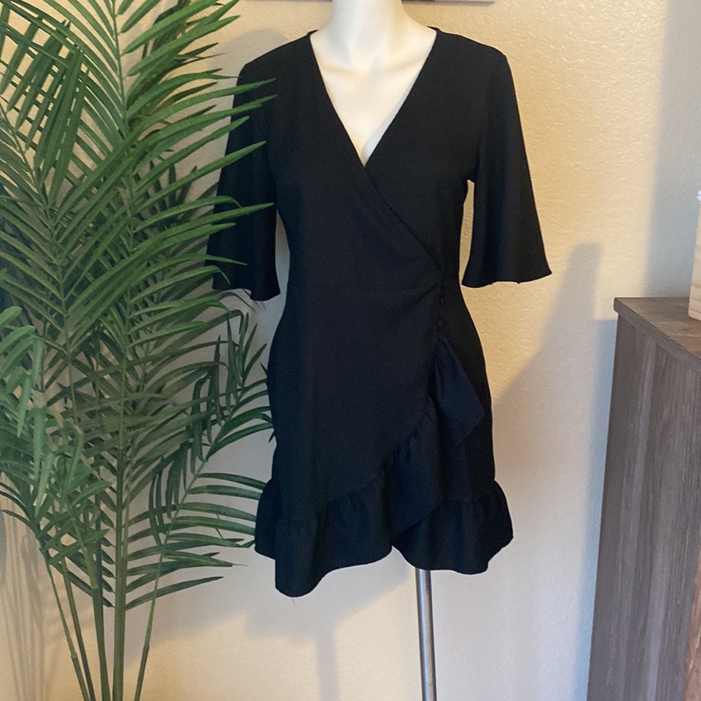 ‼️Closet Clear Out‼️ Black Dress with Ruffle Detail
